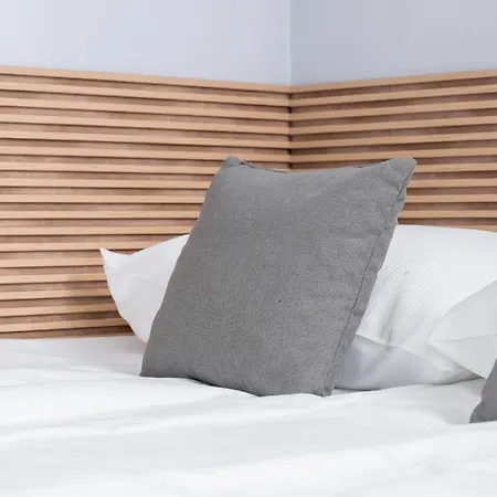 Modern Studio Radomska By Renters Διαμέρισμα